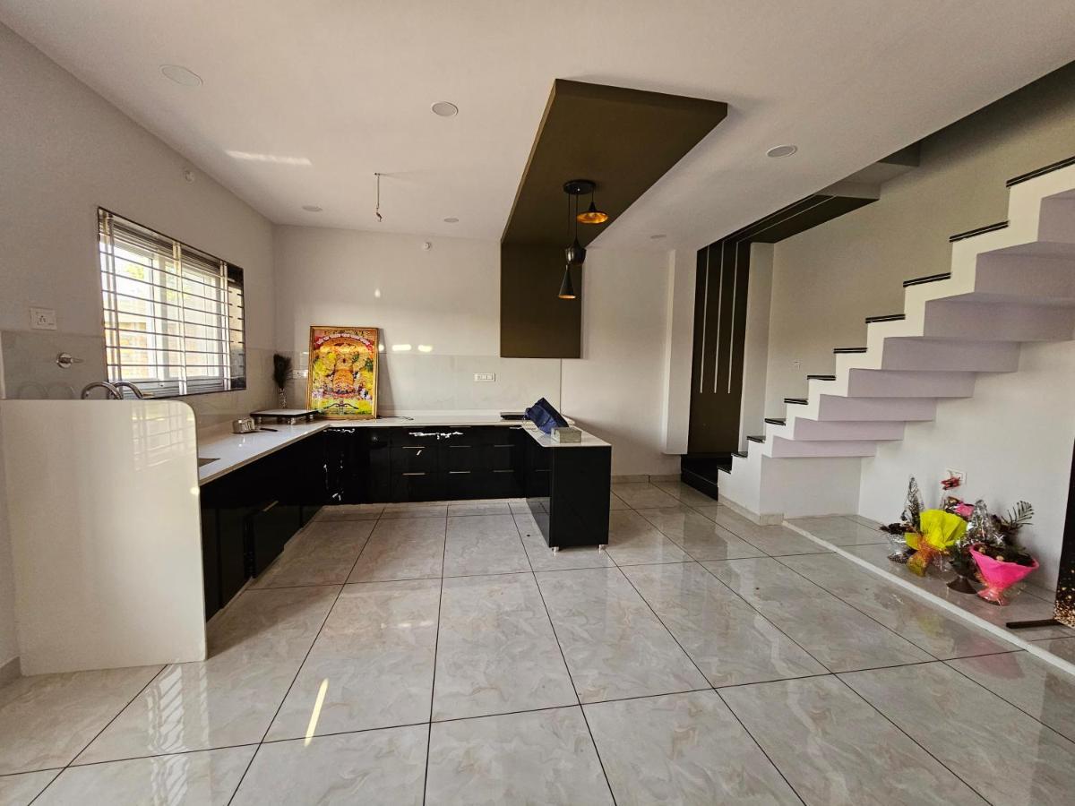 Shree Ambe Farmhouse Villa Ujjain Ngoại thất bức ảnh