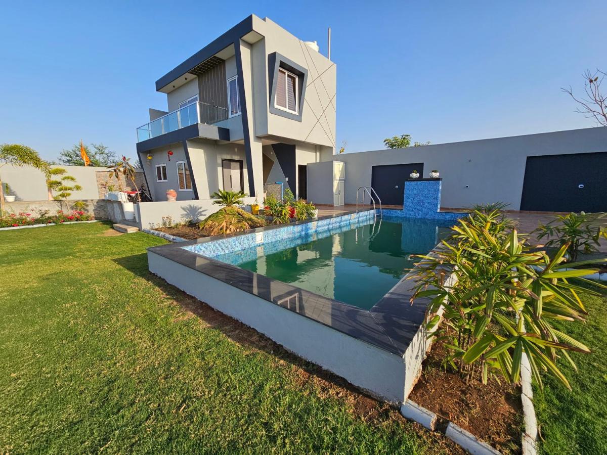 Shree Ambe Farmhouse Villa Ujjain Ngoại thất bức ảnh