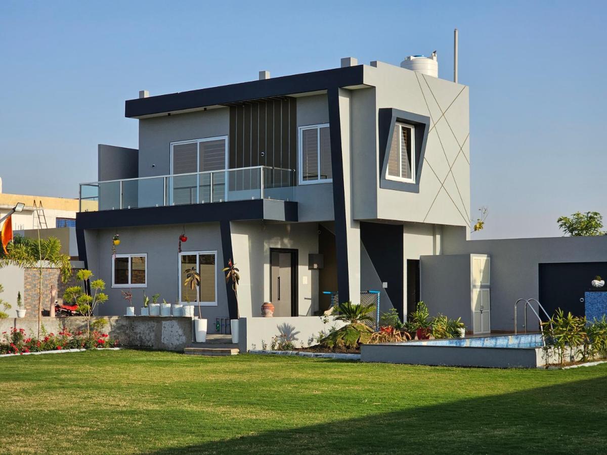 Shree Ambe Farmhouse Villa Ujjain Ngoại thất bức ảnh